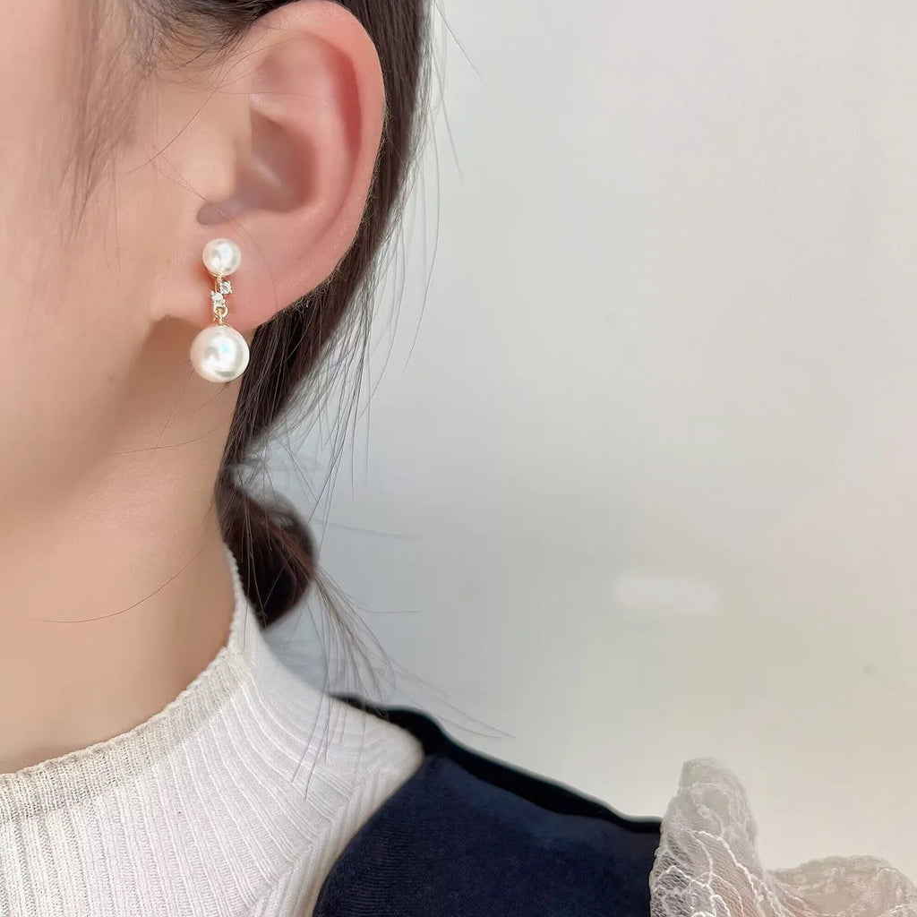 Elegant Faux Pearl Spiral Disc Drop Stud & Clip On No Piercing Alloy Rhinestone Dangle Earrings