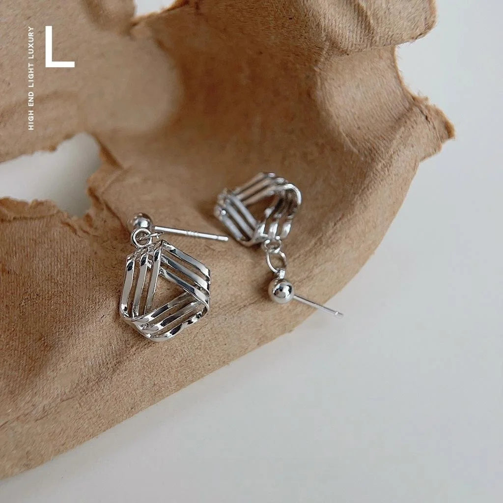 Minimalist Copper Geometric Hollow Triangle Drop Earrings For Women Commuter Fashion Jewelry