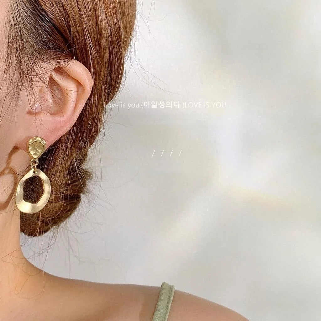 French Vintage Matte Metal Asymmetric Portrait Stud Earrings Geometric Round Designer Style