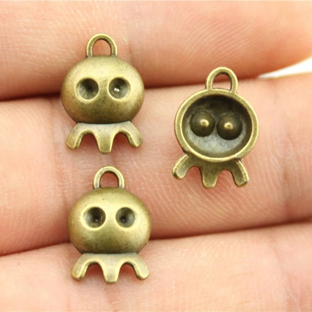 14x10mm 0.6g Antique Bronze Zinc Alloy Ghost Charm Pendant for Halloween DIY Jewelry Making