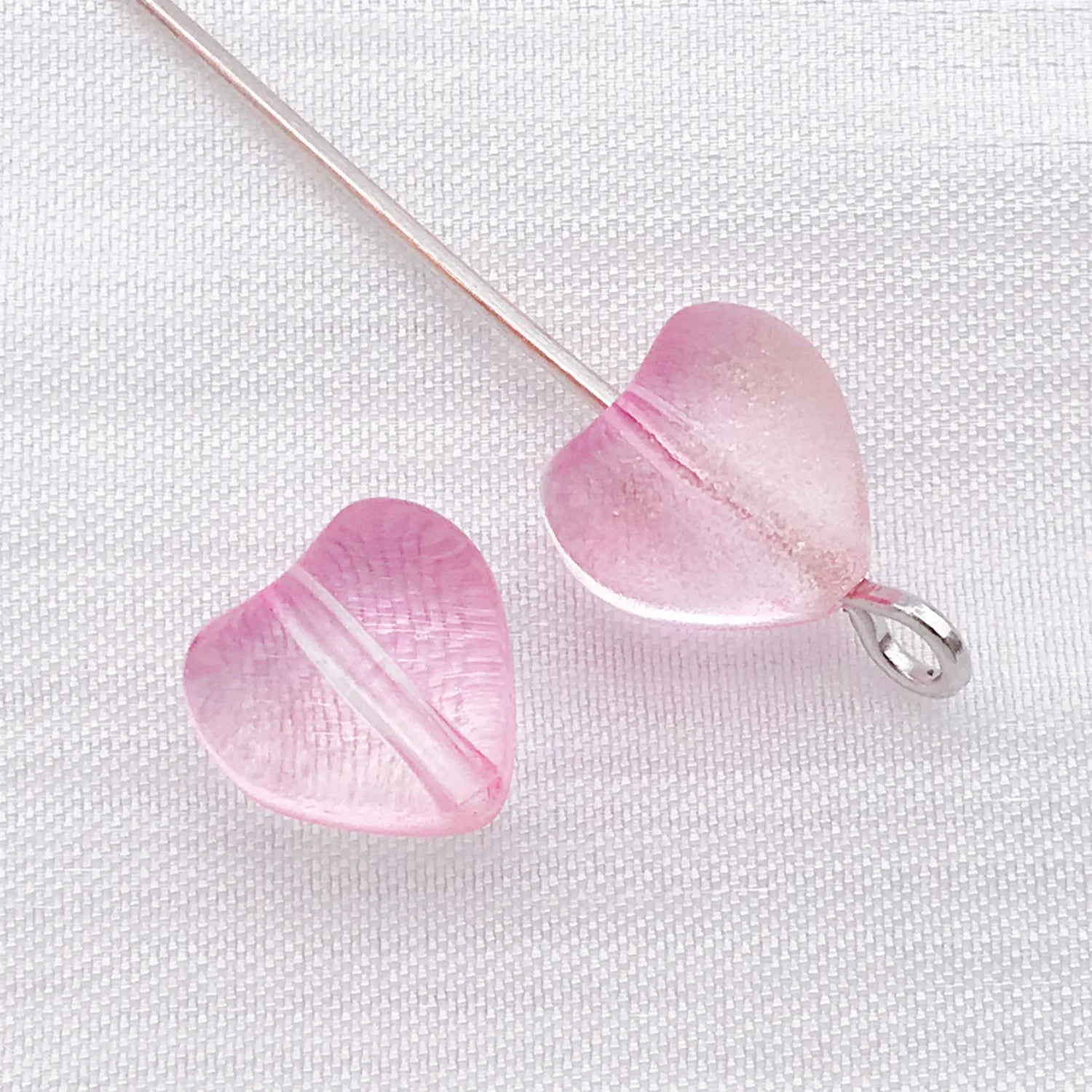 Colorful Glass Heart Loose Beads for Bracelet, Necklace and Keychain Jewelry Making