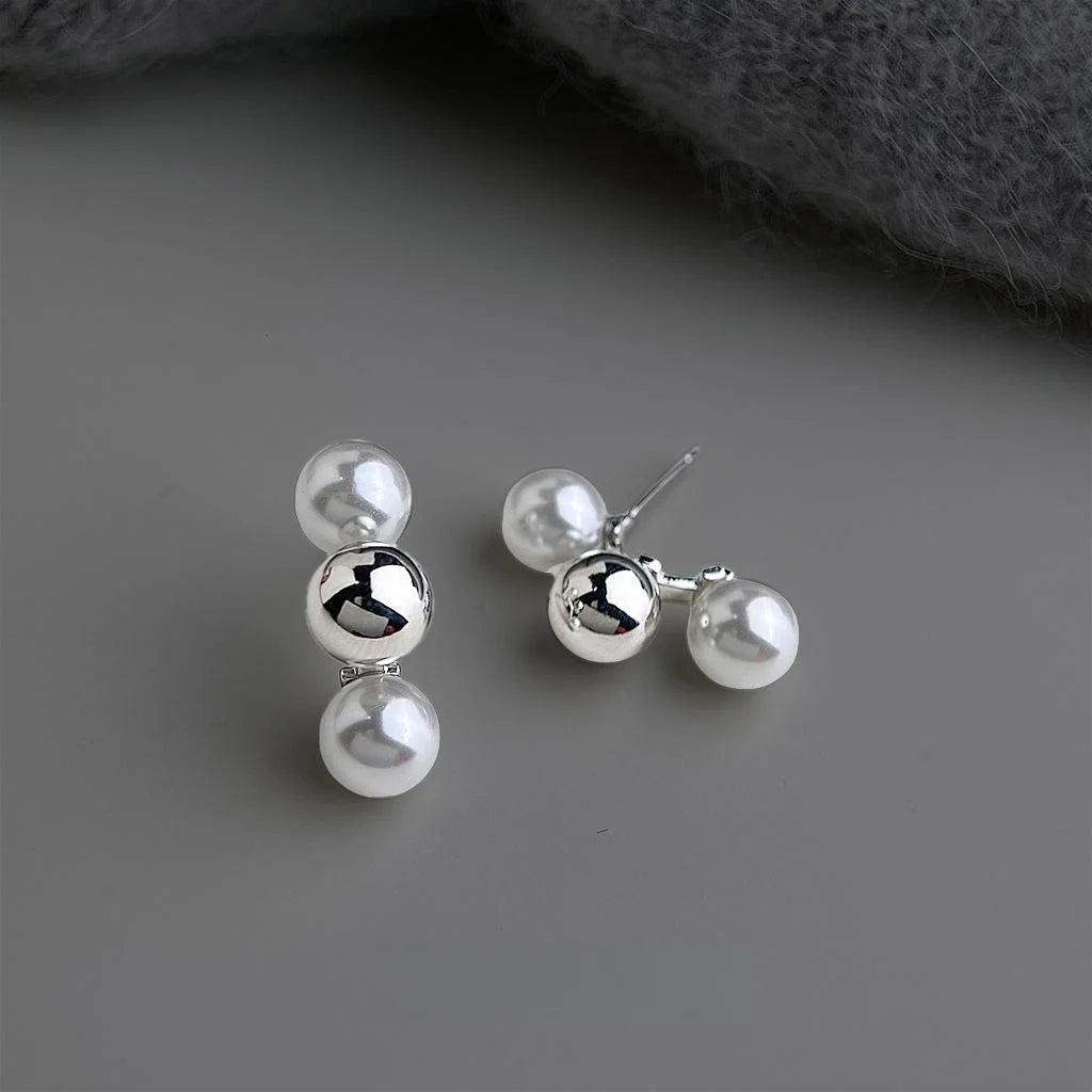 Sweet Cool C-Shaped Glass Pearl Copper Hoop Earrings Geometric Minimalist Commuter Jewelry