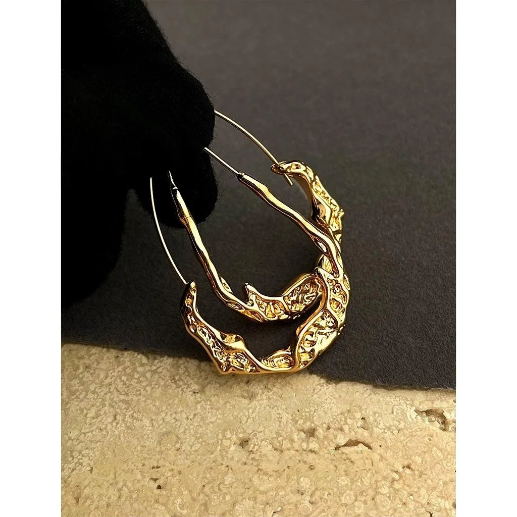 Copper Gold Plated Irregular Waterdrop Hoop Earrings With Wrinkled Texture Minimalist Luxury Style