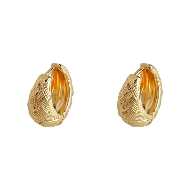 Light Luxury Textured Geometric Copper Drop Earrings, Electroplated Round Hoop Design