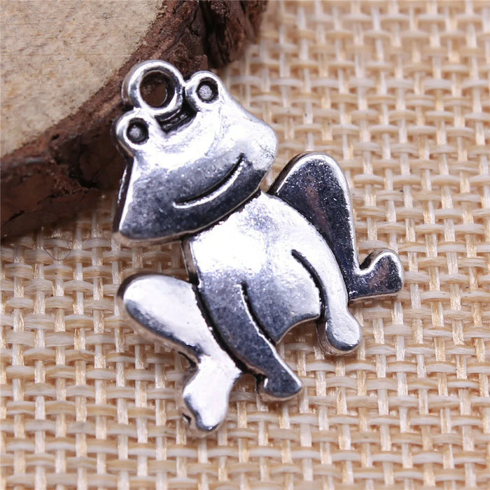 24x18mm 2.2g Antique Silver Zinc Alloy Big Eye Frog Charm Pendant for DIY Necklace Making
