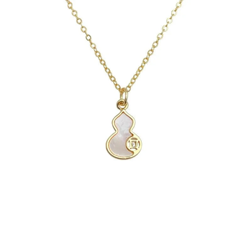18K Gold Plated Copper Shell Gourd Pendant Necklace For Women Light Luxury Collarbone Chain