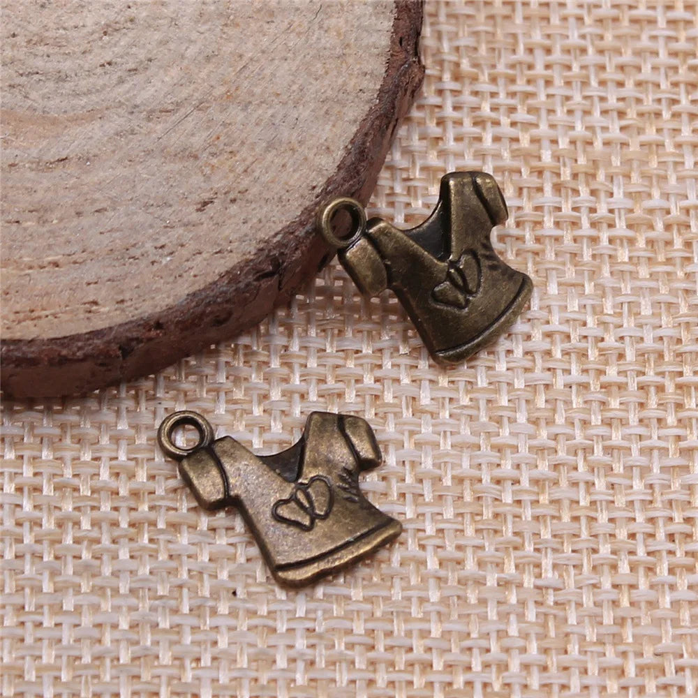 17x13mm 0.9g Antique Bronze Tone Zinc Alloy Shirt Charm Pendant for DIY Necklace Bracelet Jewelry Making