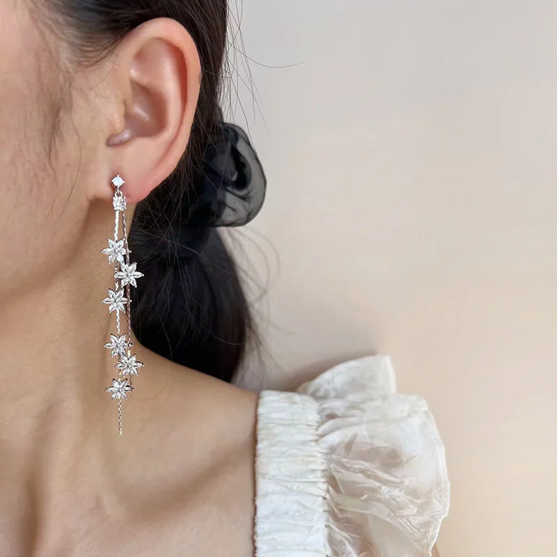 Elegant Rhinestone Flower Tassel Bridal Long Drop Stud & Clip On No Piercing Wedding Earrings
