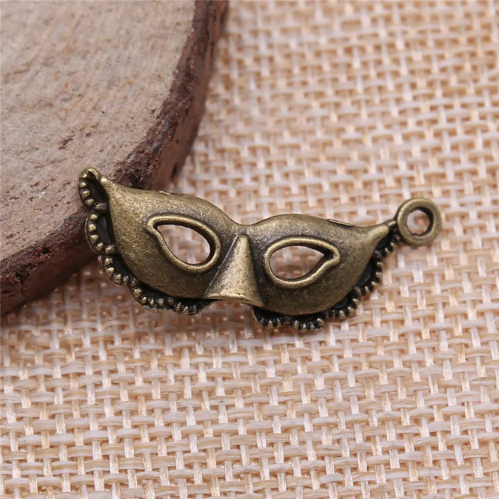 31x12mm 1.4g Multicolor Zinc Alloy Mask Charm Pendant for DIY Necklace Bracelet Jewelry Making