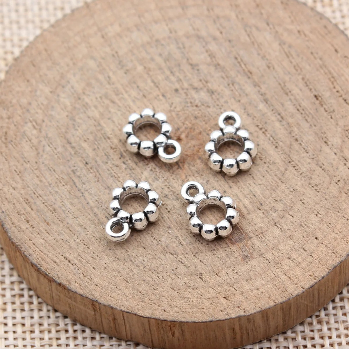 11x8x3.4mm 0.66g Antique Silver Zinc Alloy Three-Way Bail Charm Pendant for DIY Jewelry Making