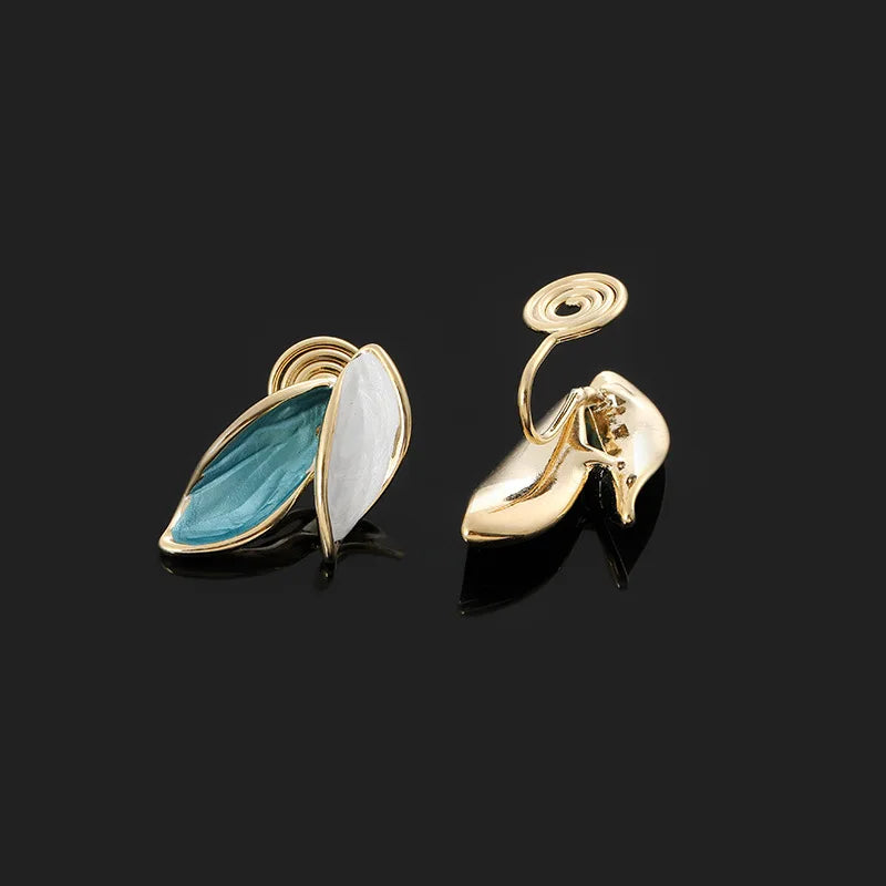 Elegant Blue And White Leaf Enamel Alloy Stud & Clip On No Piercing Spiral Gold Tone Women's Earrings