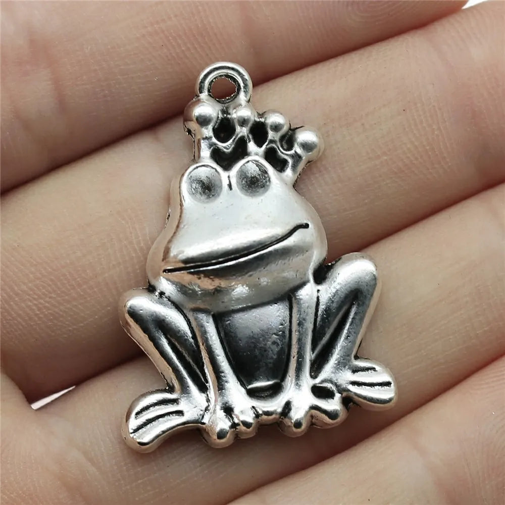 34x25mm 8.8g Zinc Alloy Frog Prince Big Mouth Frog Charm Pendant for DIY Jewelry Accessories