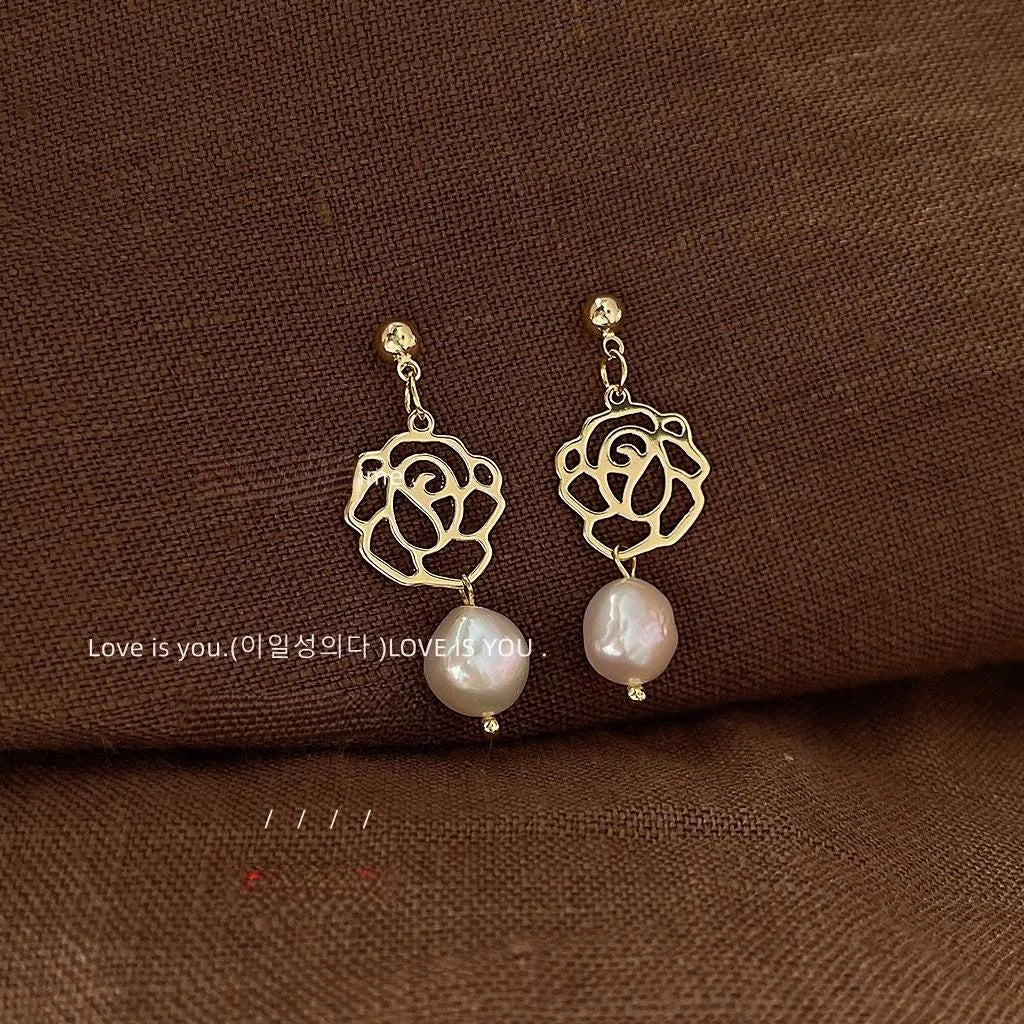 French Vintage Baroque Freshwater Pearl Hollow Rose Flower Stud Earrings Elegant Palace Style