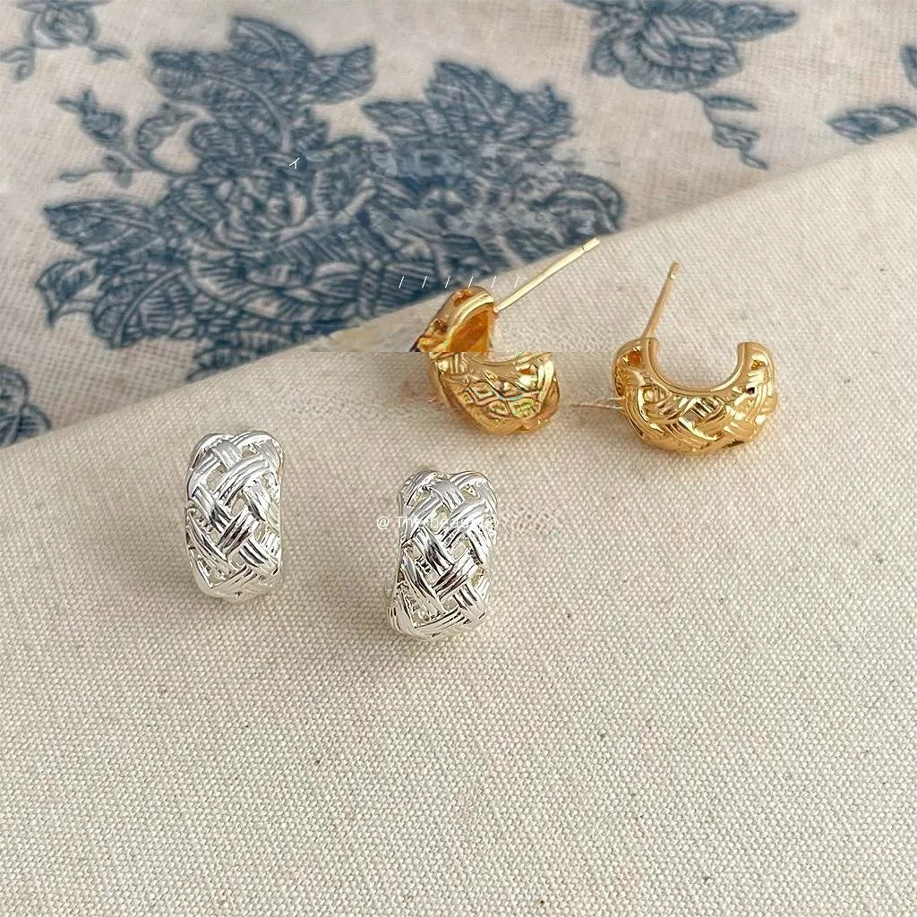 14K Gold Plated Copper Geometric Hollow Square Stud Earrings For Women Minimalist Luxury Style