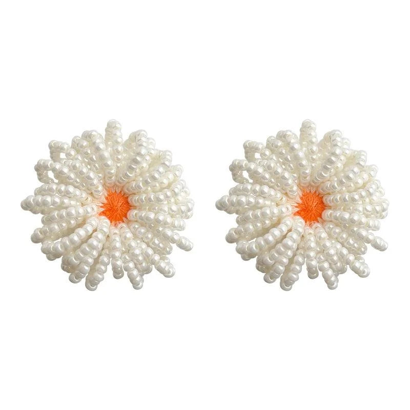 Sweet Beaded Flower Drop Earrings Rice Bead Petal Forest Vacation Style Jewelry