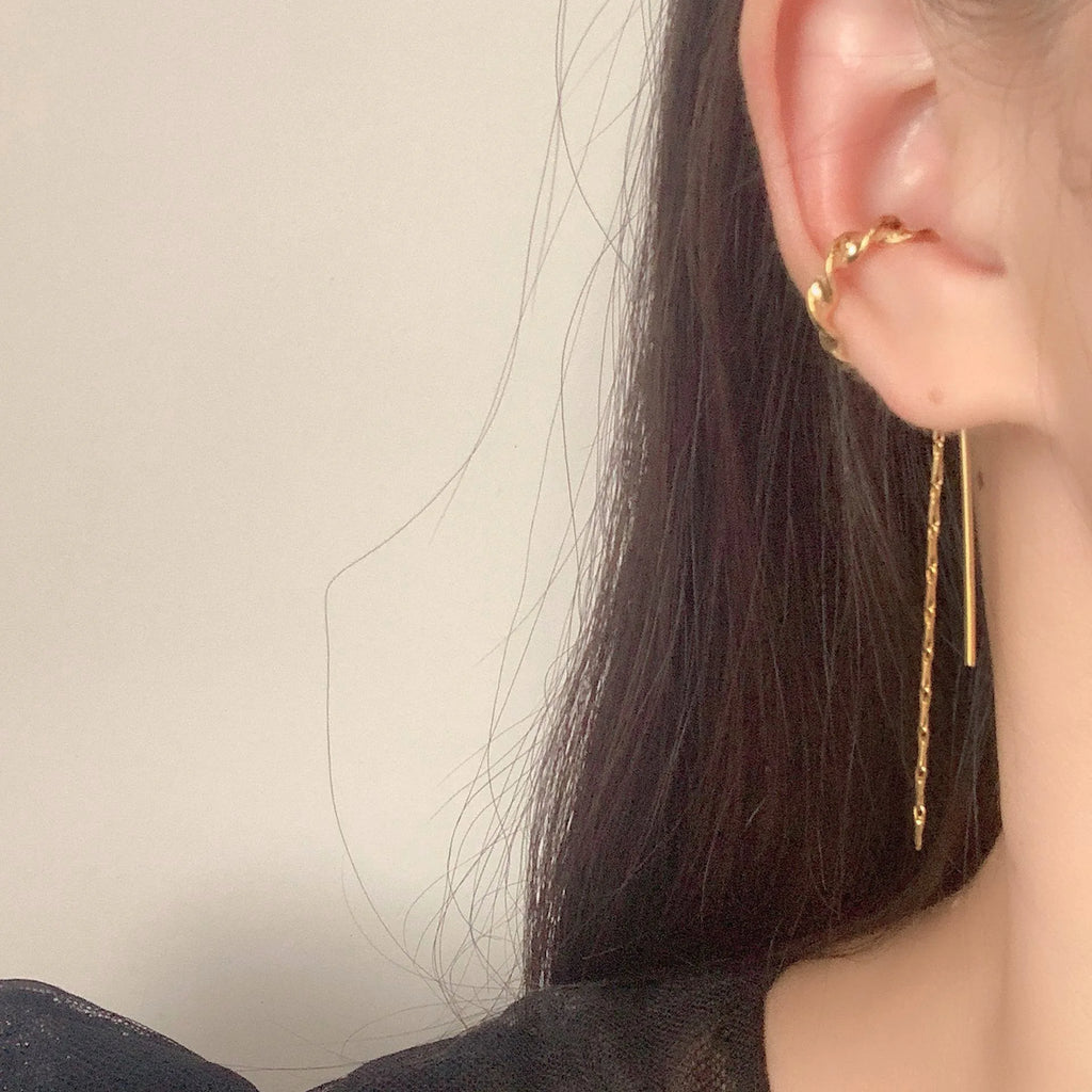 Elegant French Gold Alloy Twisted Ear Cuff Long Chain Tassel Stud & Clip On No Piercing Earrings