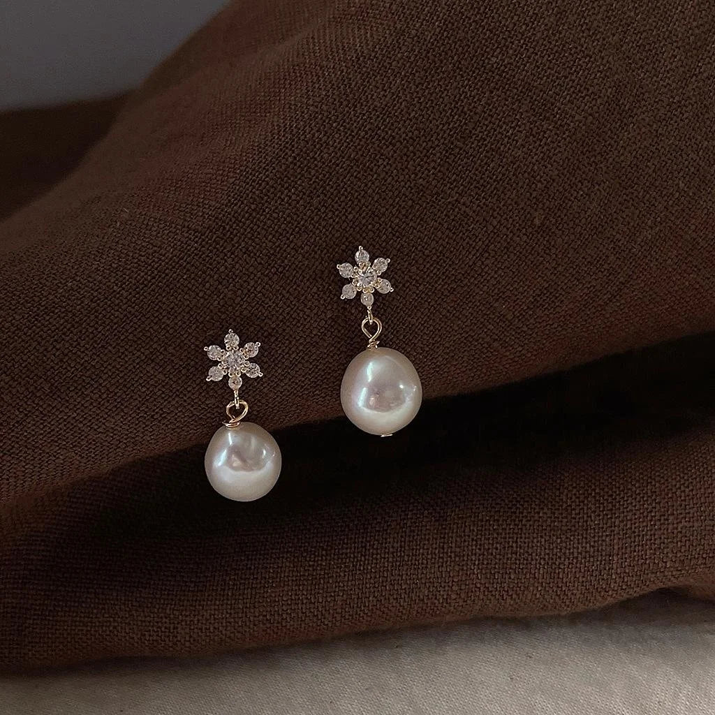 French Vintage Baroque Freshwater Pearl Teardrop Stud Earrings With Zircon 14K Gold Plated