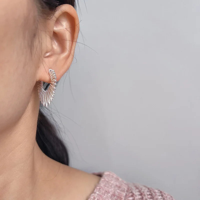 Elegant Silver Alloy Textured Heart Hoop Stud & Clip On No Piercing Minimalist Line Statement Earrings
