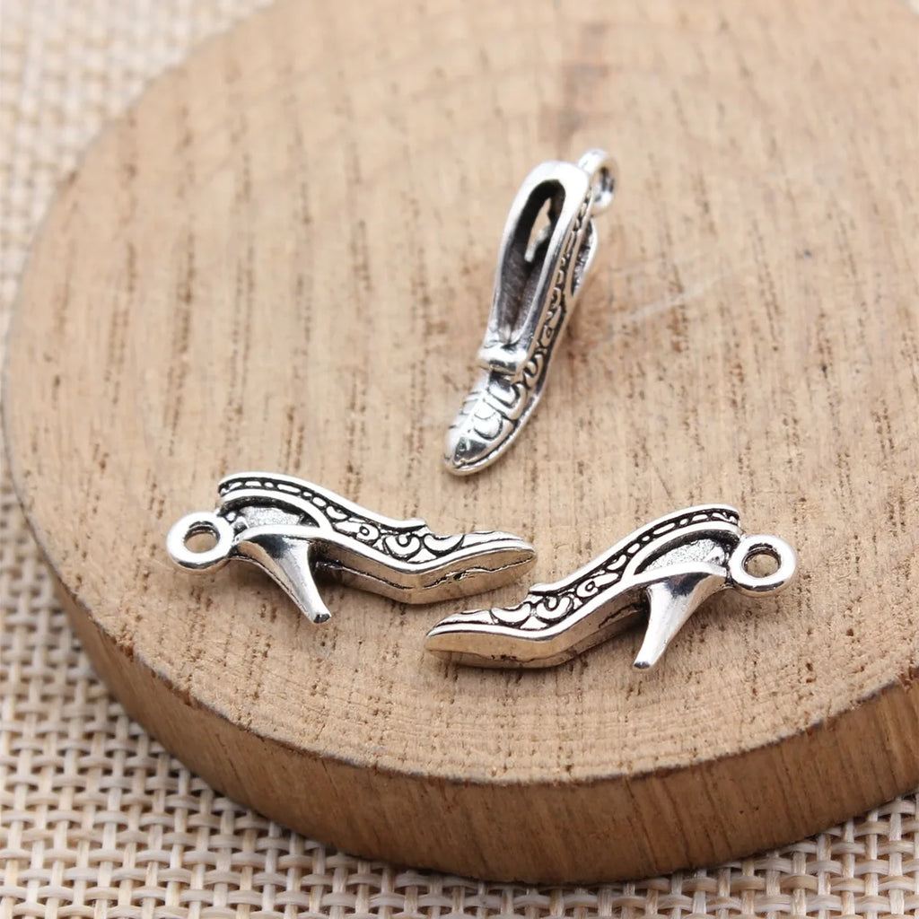 21x11x4mm 0.96g Antique Silver Zinc Alloy 3D High Heel Shoe Charm Pendant for DIY Fashion Jewelry Making