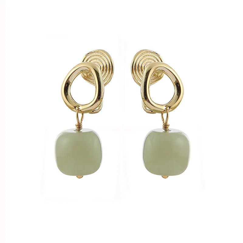 Vintage Chinese Style Green Agate Bead Spiral Alloy Stud & Clip On No Piercing Dangle Earrings