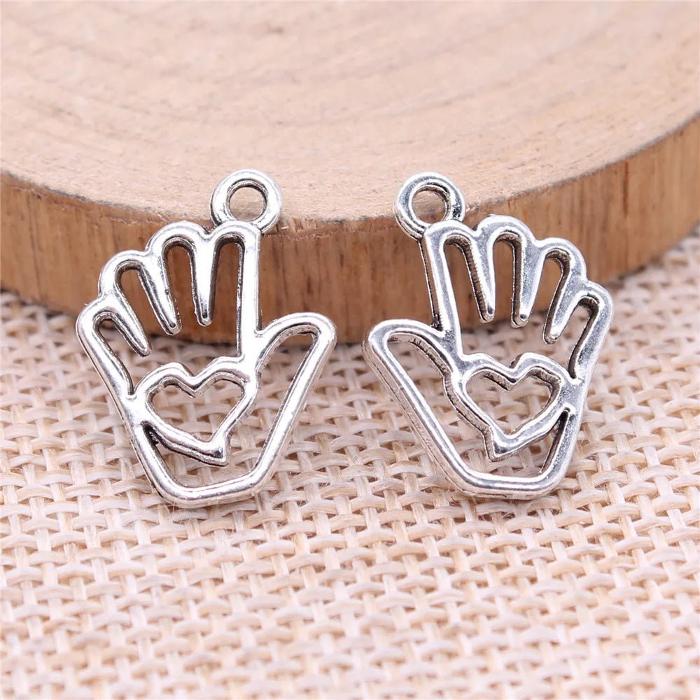19x14mm 1.01g Antique Silver Zinc Alloy Heart Hand Charm Pendant for DIY Necklace Jewelry Making