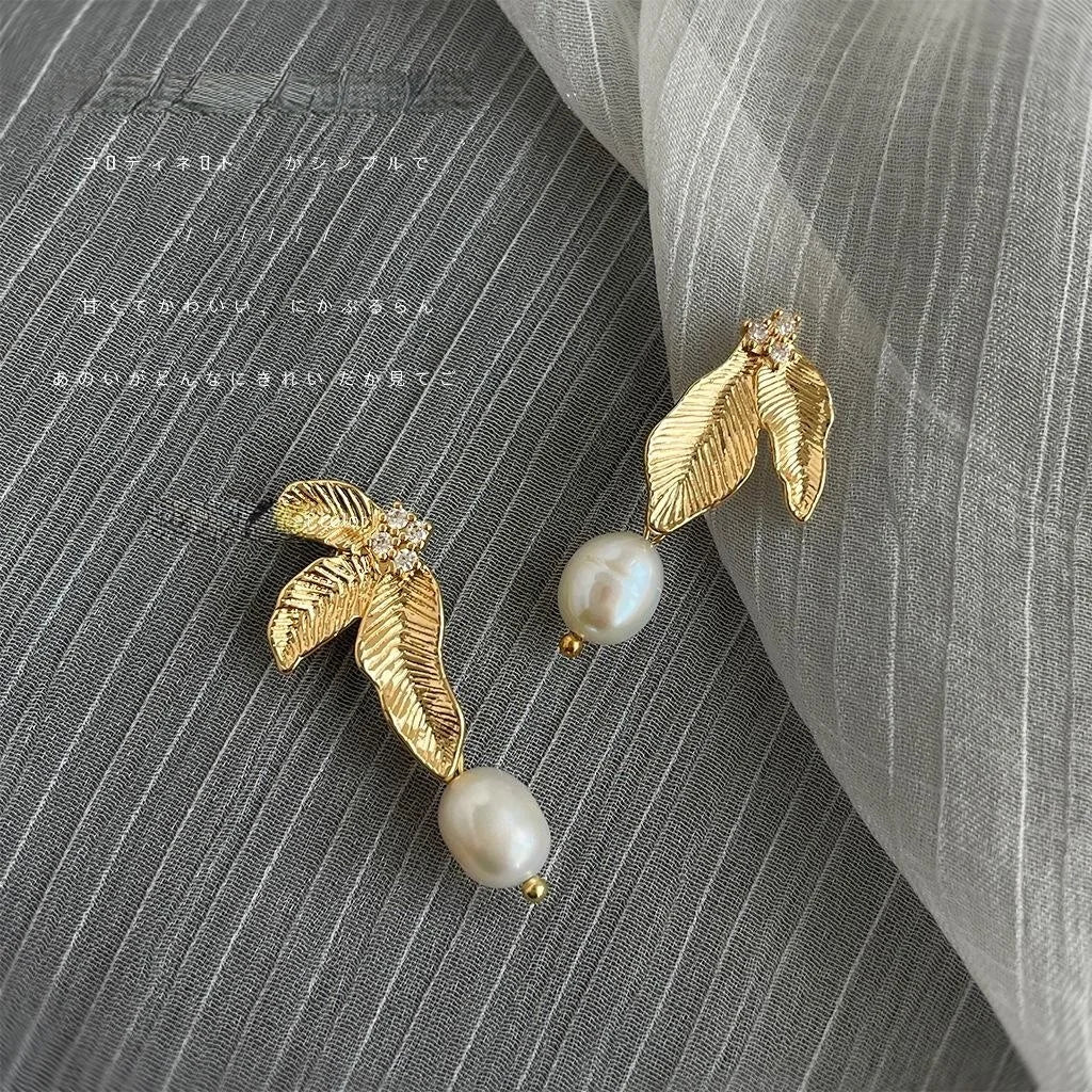 Asymmetric Freshwater Pearl Copper Leaf Drop Earrings Handmade Light Luxury Fashion Jewelry