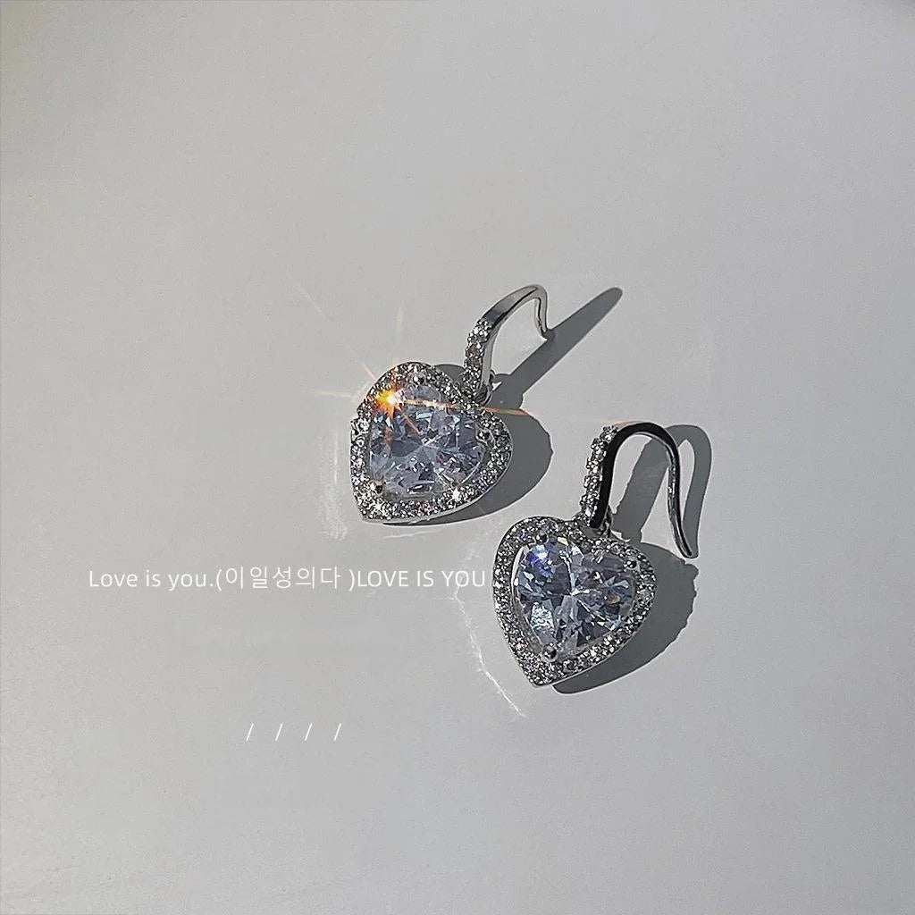 Light Luxury Copper Micro Pave Zircon Heart Drop Earrings Elegant Evening Jewelry