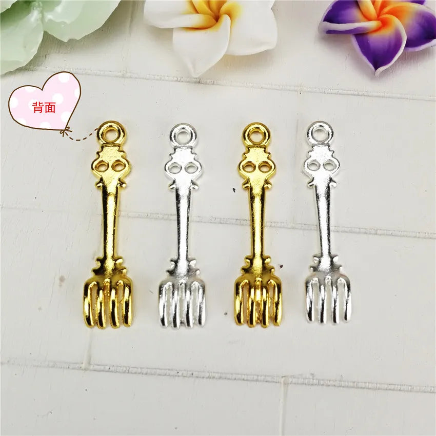 33x7MM Zinc Alloy Fork Charm Pendant for DIY Necklace Bracelet Jewelry Making