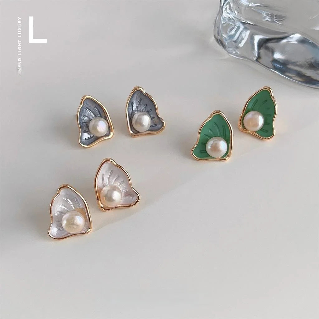 French Style Copper Freshwater Pearl Leaf Stud Earrings Designer Fashion Jewelry