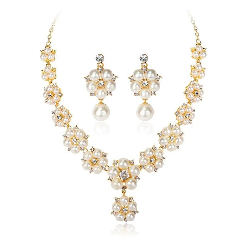 Elegant Pearl Rhinestone Flower Necklace And Earrings Jewelry Set Gold Alloy Bridal Jewelry For Wedding Party Gift