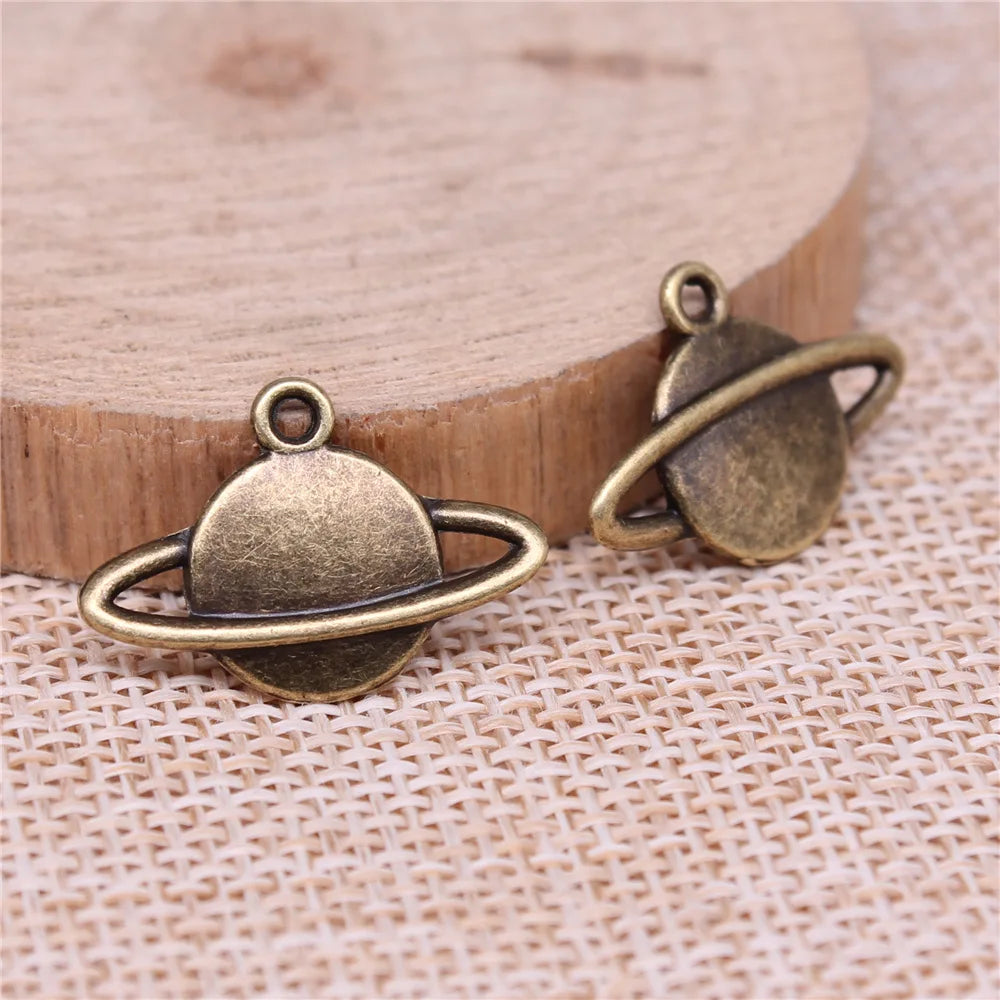 22x15mm 1.6g Multicolor Zinc Alloy Saturn Planet Solar System Charm Pendant for DIY Necklace Making