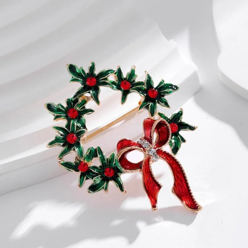 Elegant Enamel Christmas Wreath Brooch With Red Rhinestones, Festive Bow Lapel Pin Corsage Gift