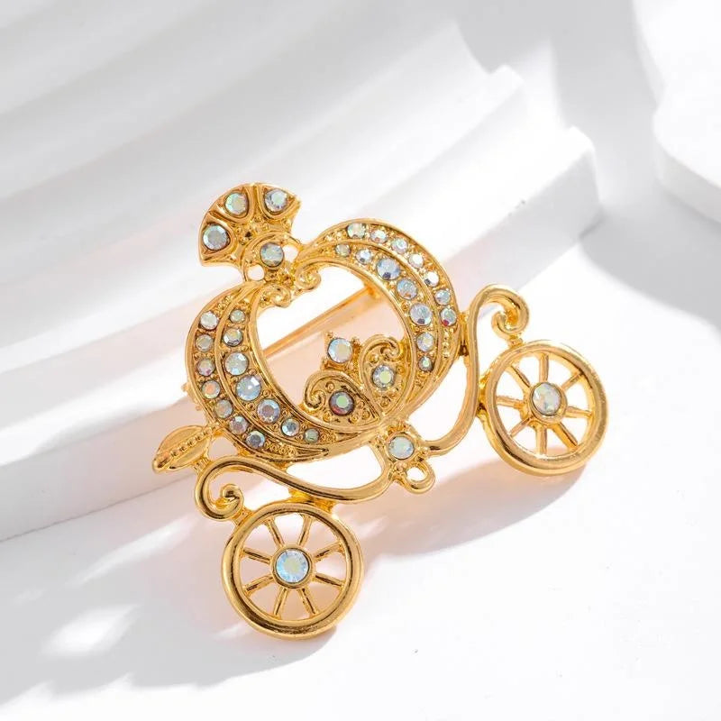 Vintage Pumpkin Carriage Rhinestone Alloy Brooch Elegant Women Lapel Pin Suit Accessory Halloween Gift