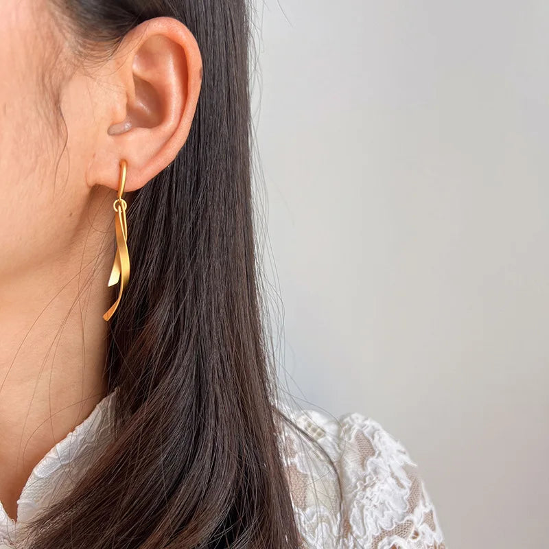 Elegant Matte Gold Alloy Cross Line Curved Bar Tassel Drop Stud & Clip On No Piercing Earrings