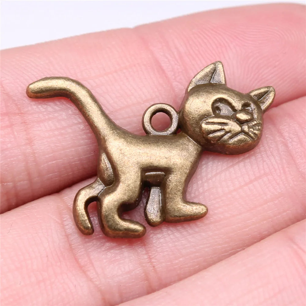 30x22mm 2.4g Multicolor Zinc Alloy Side Eye Cat Charm Pendant for DIY Bracelet Necklace Making