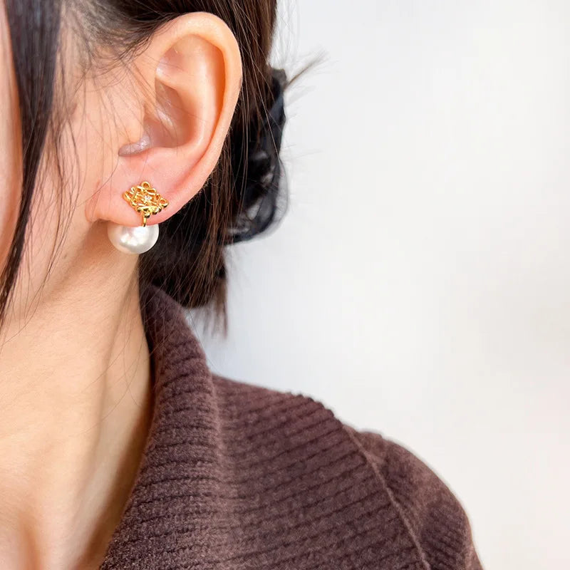 Vintage Big Pearl Square Swirl Alloy Rhinestone Stud & Clip On No Piercing Luxury Women's Earrings