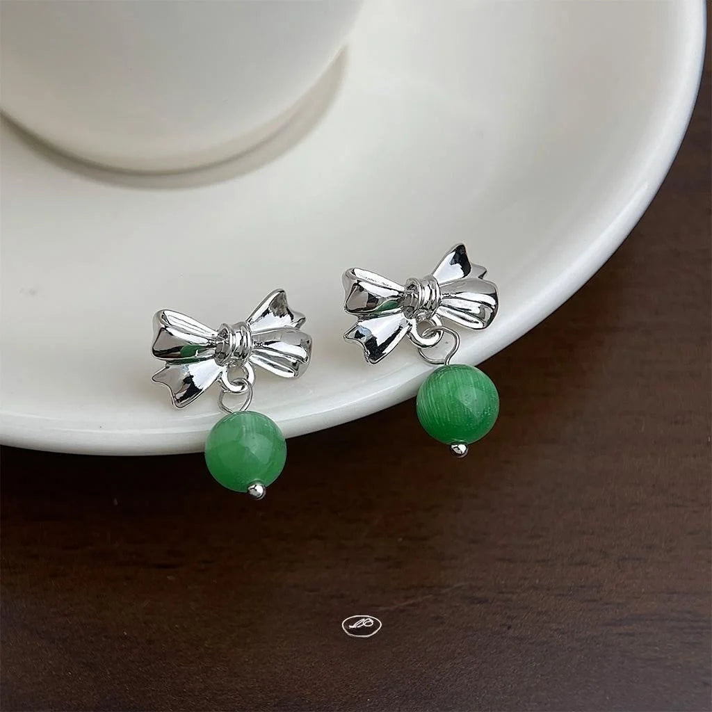 Elegant Green Glass Cat Eye Stone Bow Stud Earrings For Women Forest Style Jewelry
