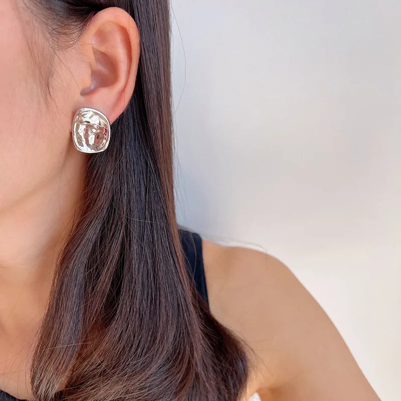 Luxury Hammered Silver Tone Irregular Concave Alloy Geometric Stud & Clip On No Piercing Earrings