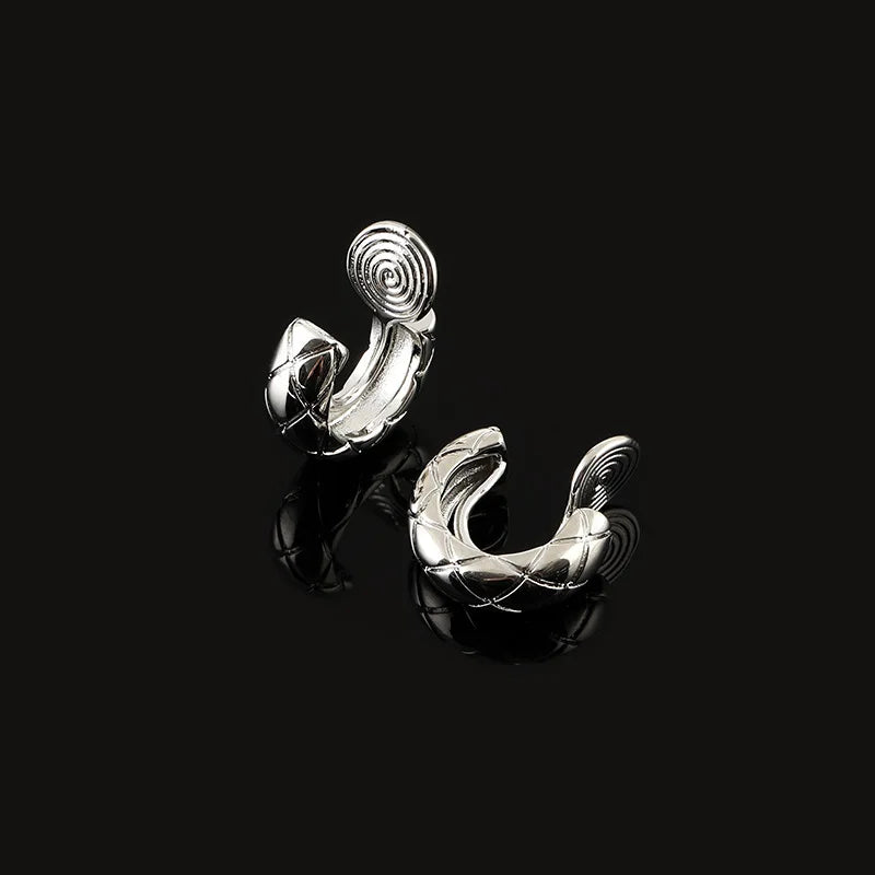 Elegant Silver Alloy Quilted Huggie Hoop Stud & Clip On No Piercing Minimalist Ear Cuff Earrings