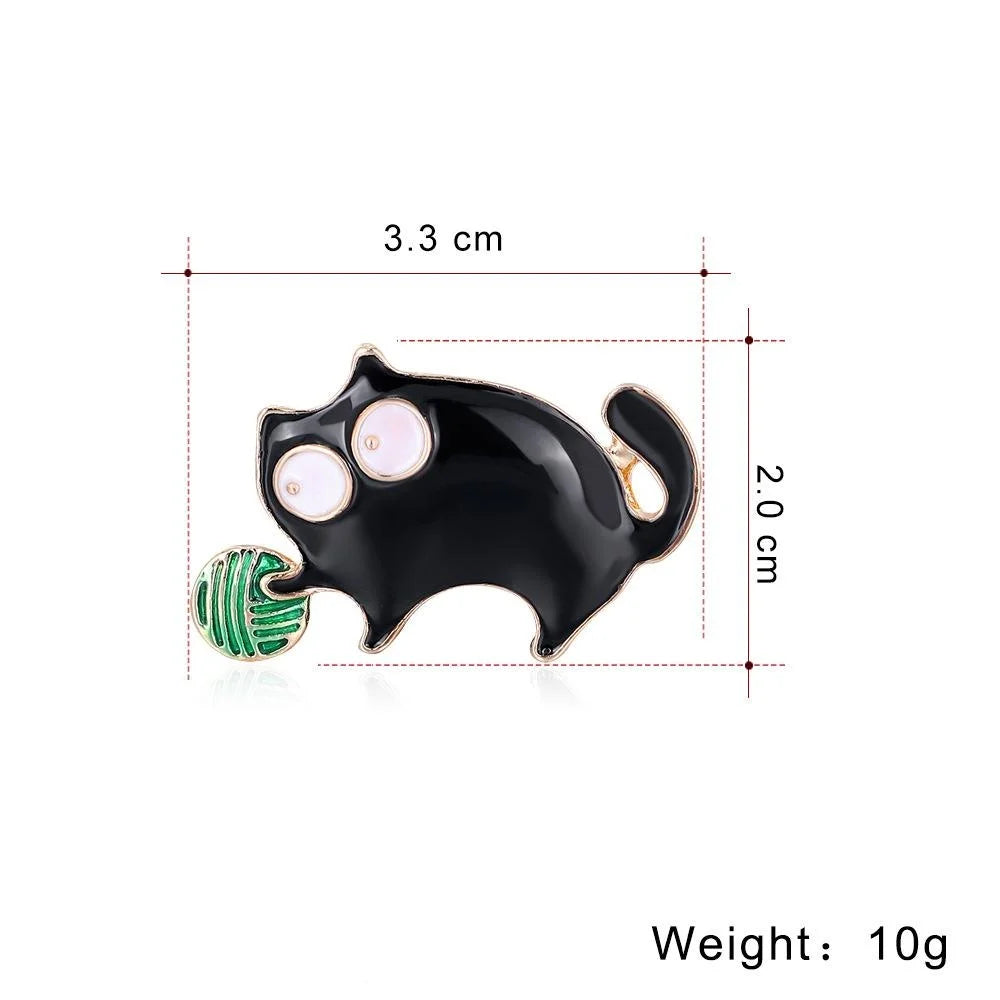 Cute Black Enamel Cat Holding Green Yarn Ball Alloy Brooch, Korean Style Animal Lapel Pin Gift