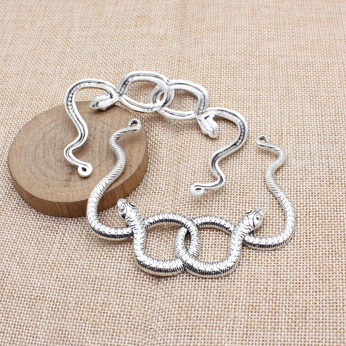 87x76mm 15.9g Antique Silver Zinc Alloy Double Snake Charm Pendant for DIY Jewelry and Craft Decor
