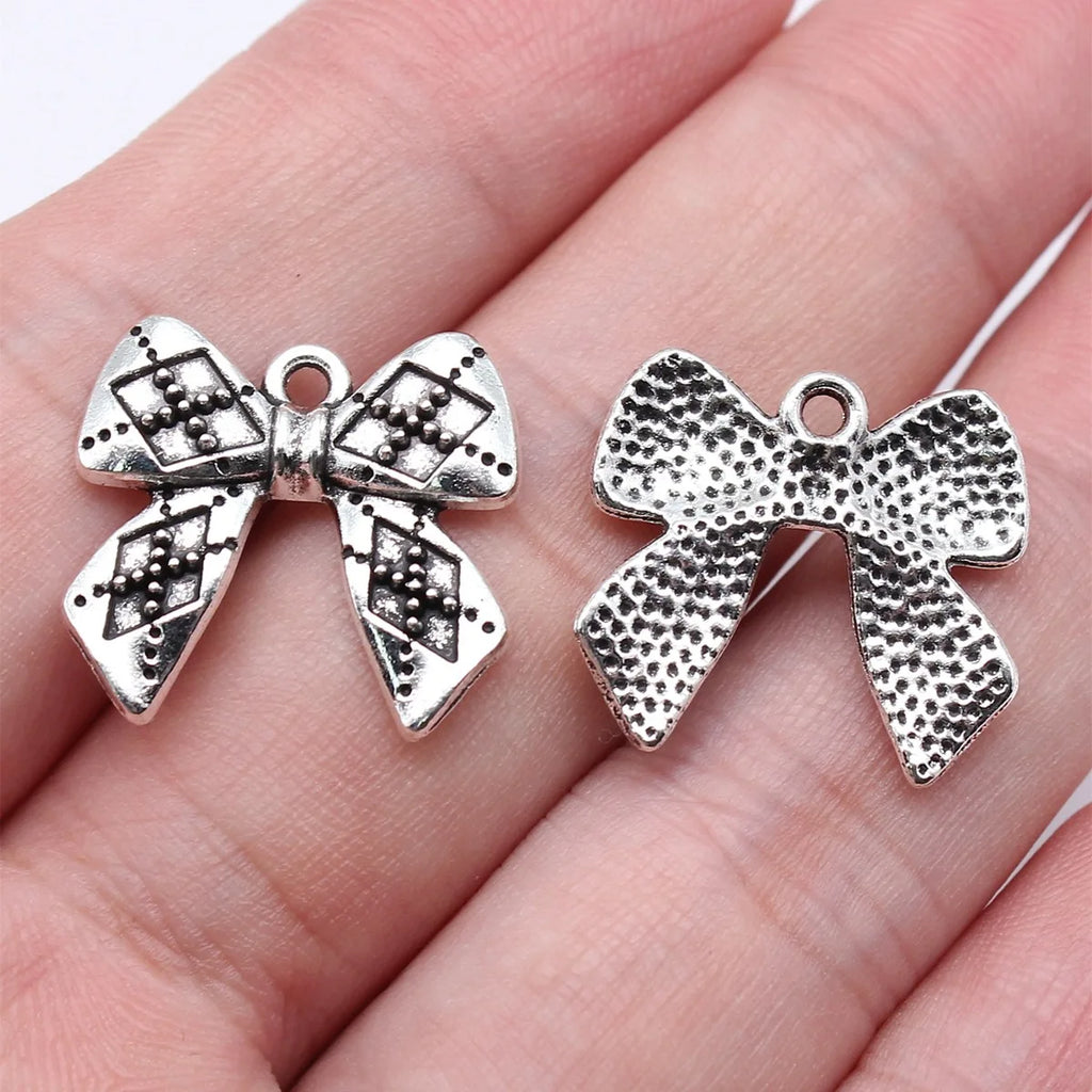 18x20mm 1.9g Antique Silver Zinc Alloy Bowknot Butterfly Charm Pendant for DIY Bracelet Necklace Making
