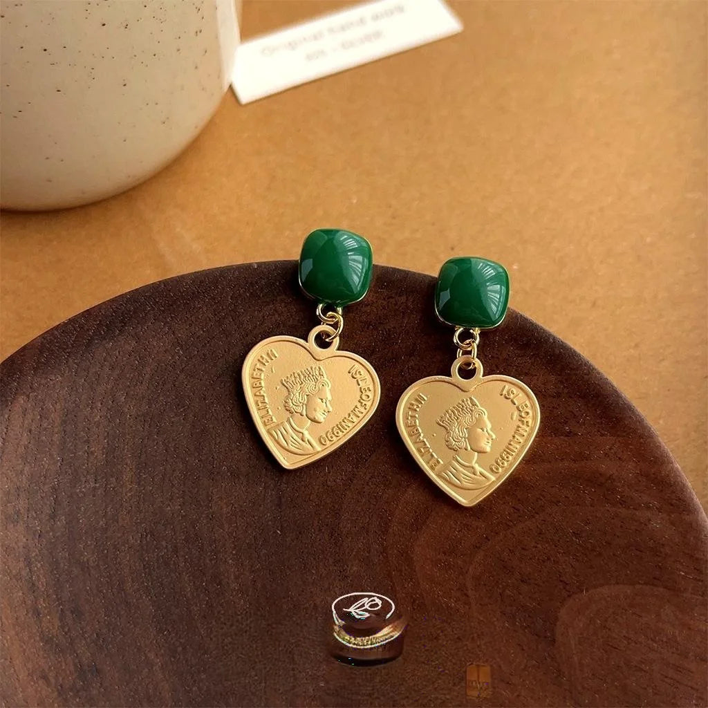 French Vintage Copper Heart Portrait Green Geometric Stud Earrings Light Luxury Jewelry
