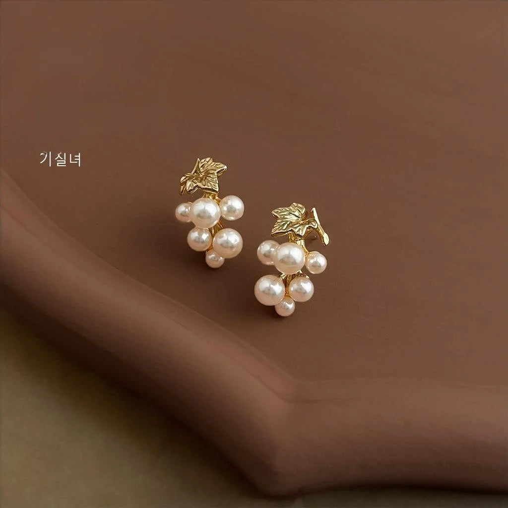 14K Gold Plated Copper 3D Grape Drop Earrings Light Luxury Jewelry