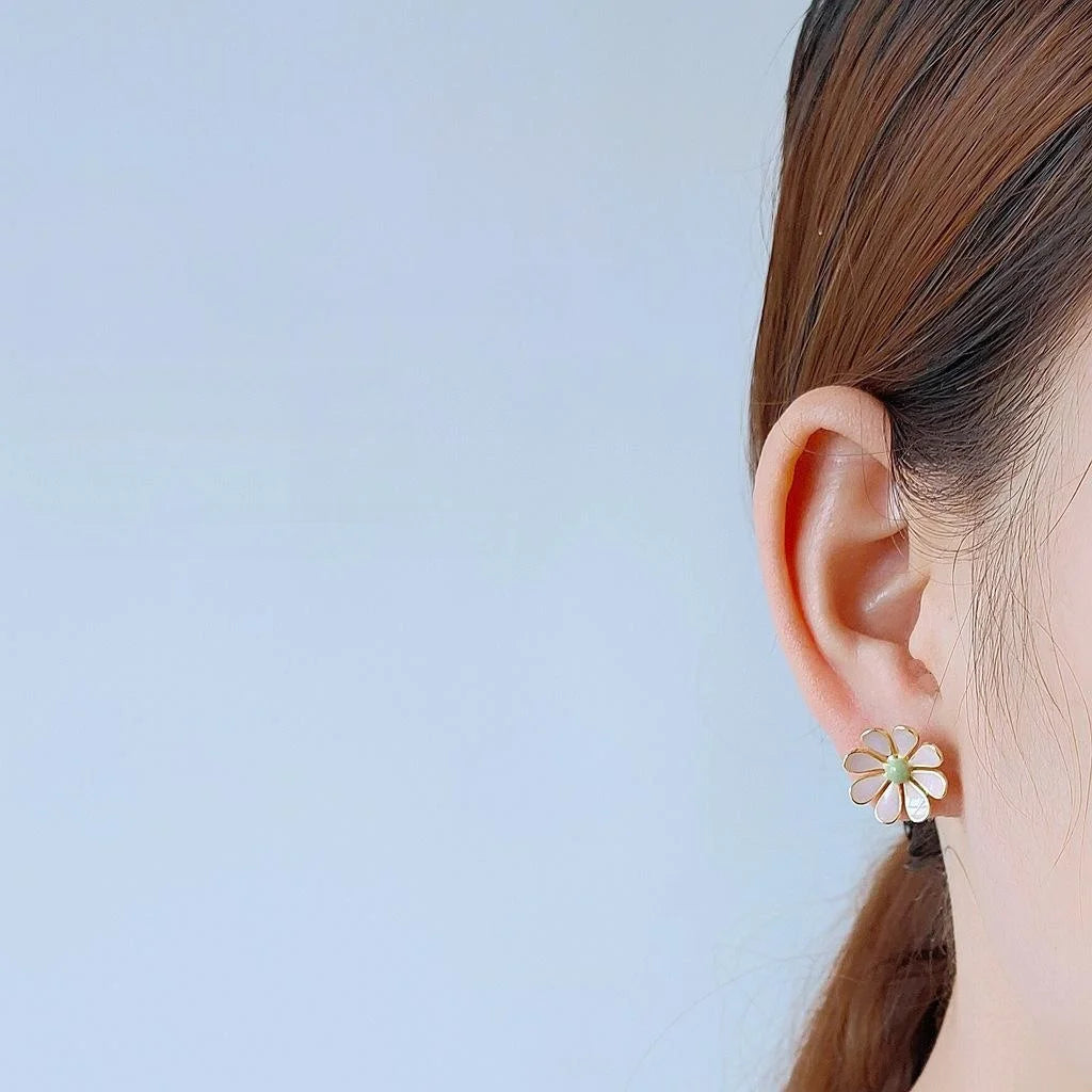 Korean Style 14K Gold Plated Alloy Daisy Enamel Stud Earrings