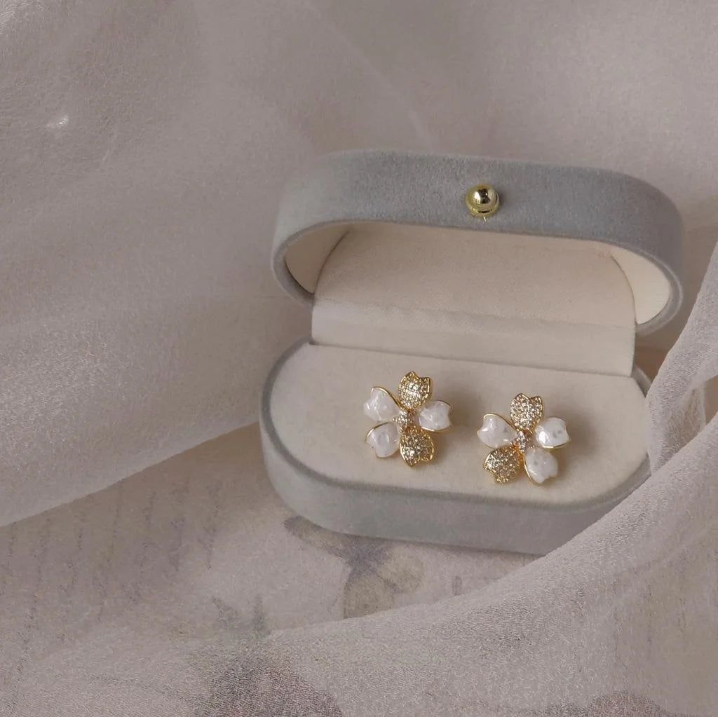 Sweet White Lily Flower Stud Earrings Copper Micro Pave Zircon Enamel Small Floral Jewelry