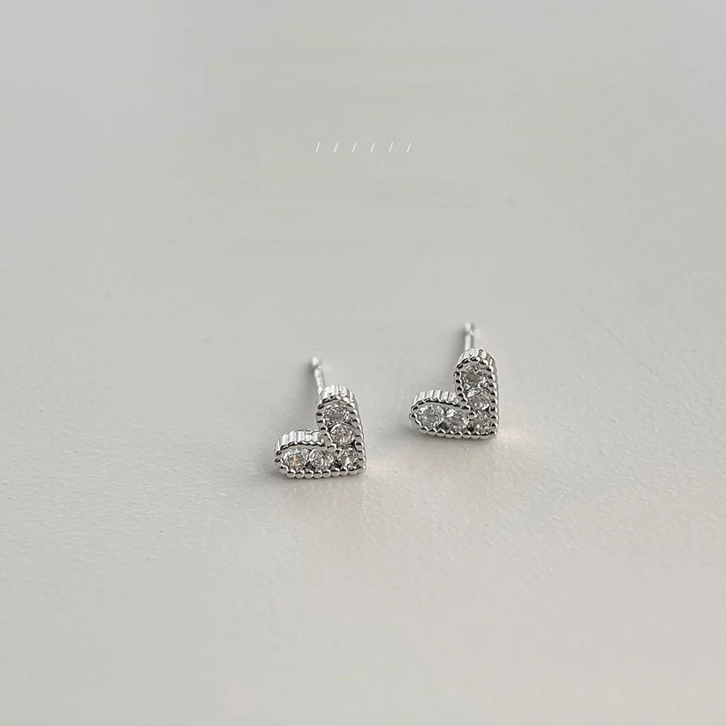 18K Gold Plated Copper Heart Stud Earrings Micro Pave Zircon Minimalist Jewelry