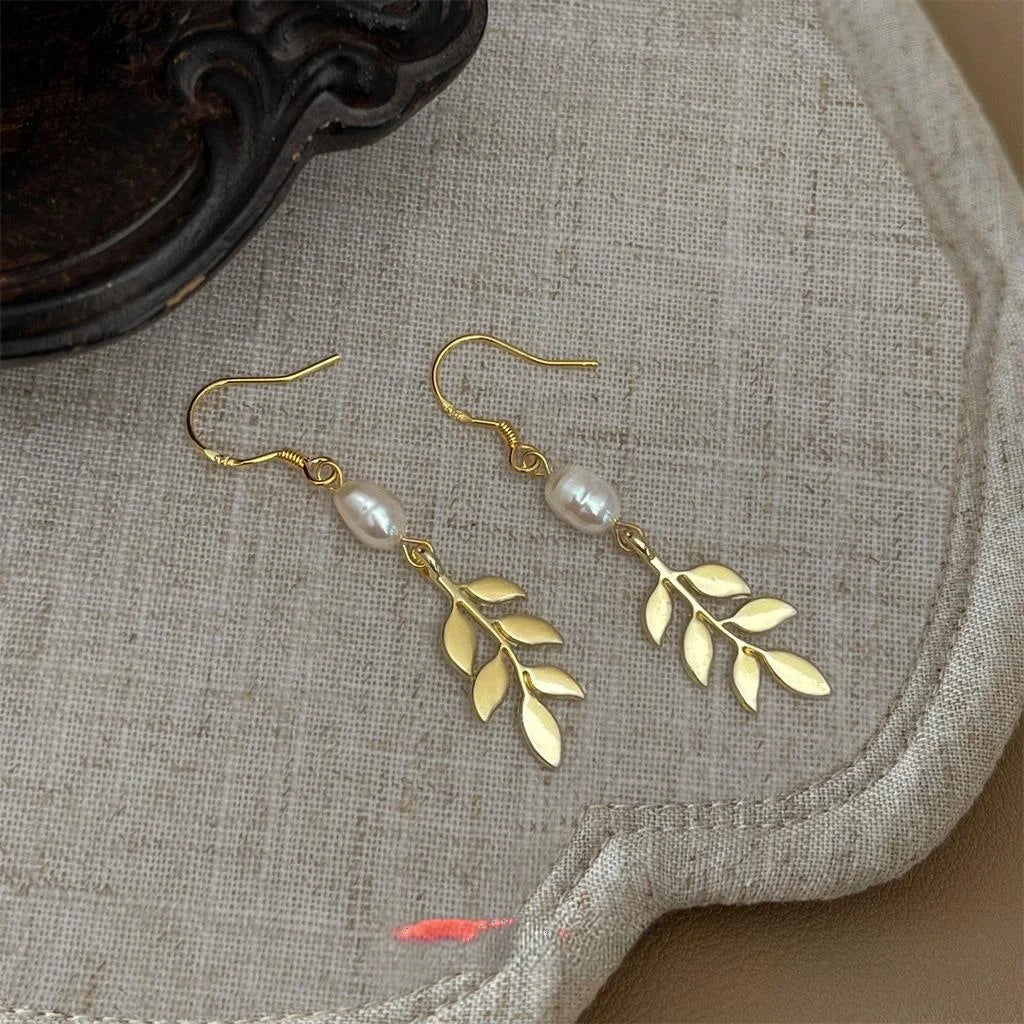 French Handmade Freshwater Pearl Copper Leaf Long Drop Earrings For Women Light Luxury Jewelry
