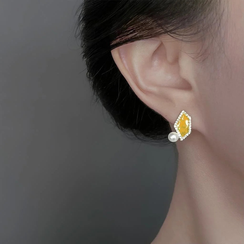 14K Gold Plated Copper Irregular Geometric Stud Earrings With Pearl Zircon Enamel Design
