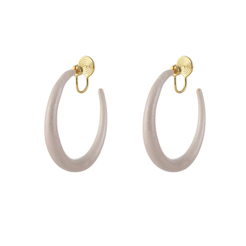Elegant White Enamel Hoop With Gold Spiral Disc Stud & Clip On No Piercing Fashion Earrings